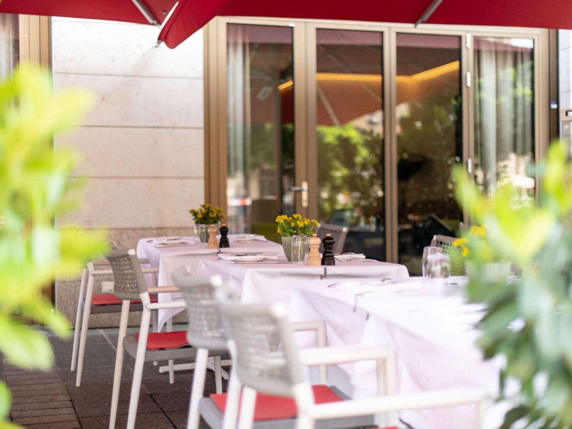 Hotel Sofitel Frankfurt Opera Fráncfort del Meno Exterior foto Restaurant