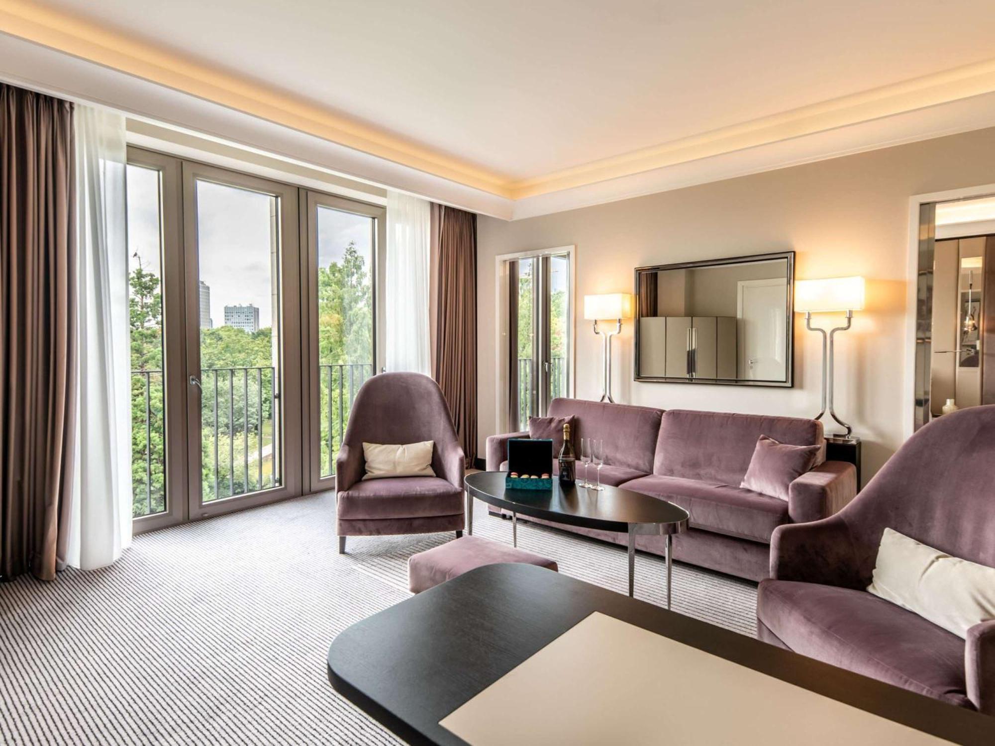 Hotel Sofitel Frankfurt Opera Fráncfort del Meno Exterior foto Suite at the InterContinental Paris Le Grand