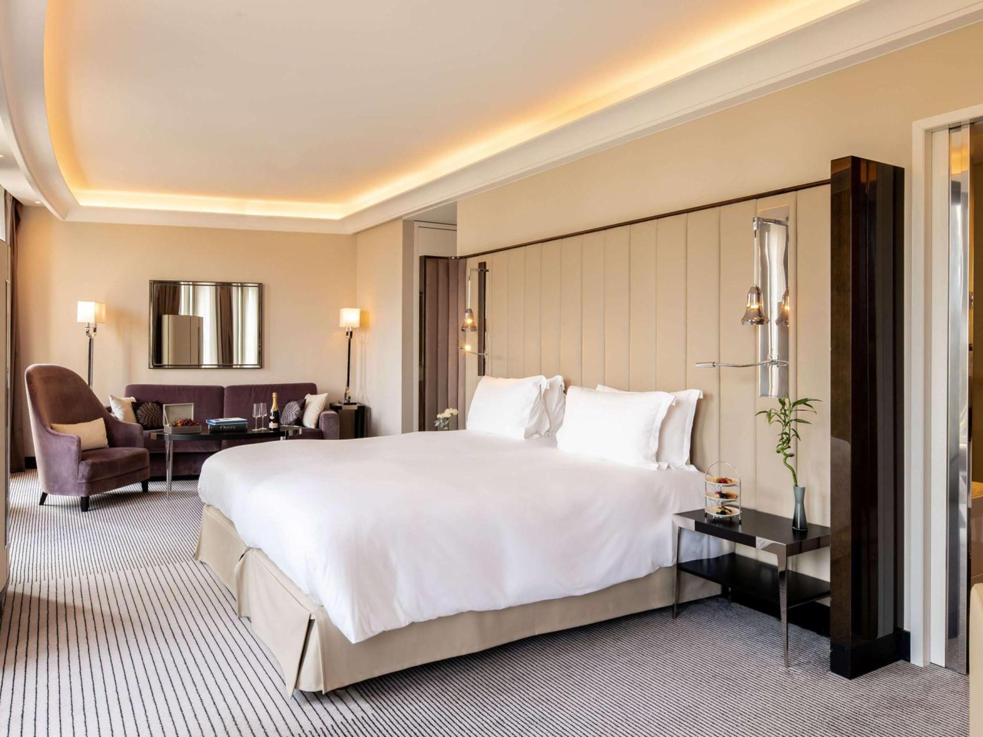 Hotel Sofitel Frankfurt Opera Fráncfort del Meno Exterior foto A suite at the InterContinental Paris Le Grand